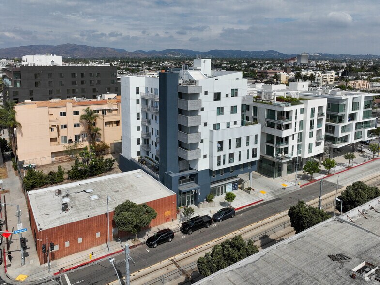 More Photos Of 711 Colorado Ave, Santa Monica Apartments For Lease