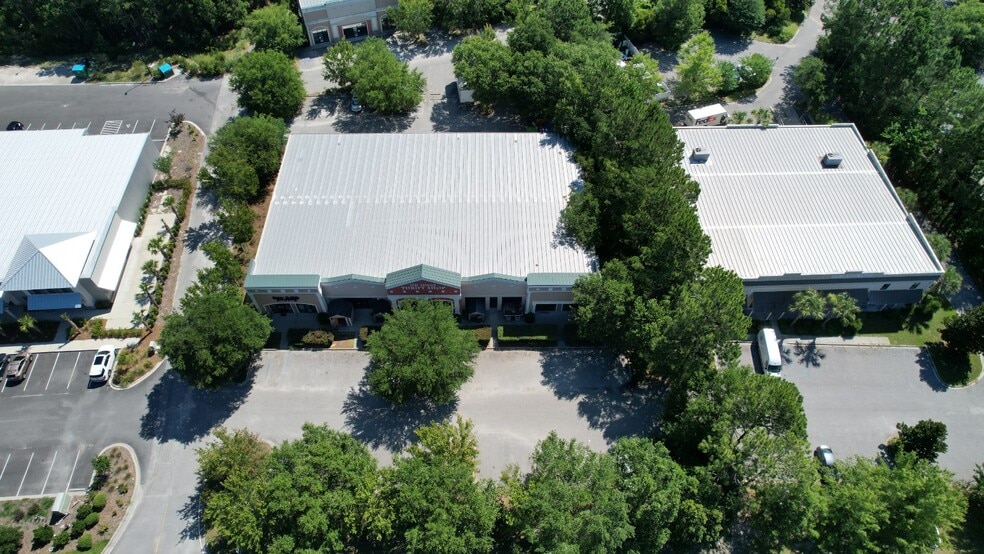 More Photos Of 4375 Bluffton Pky, Bluffton Storefront For Lease