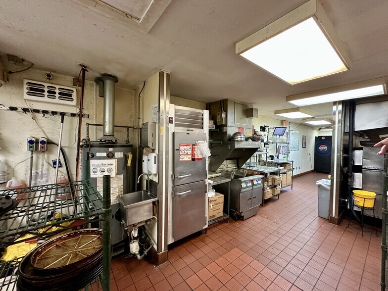 More Photos Of 6736 E Main St, Reynoldsburg Fast Food For Sale