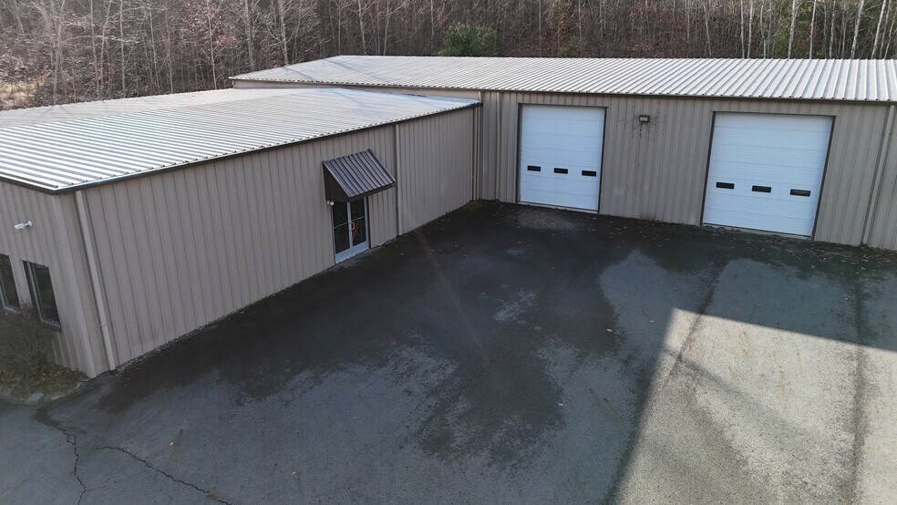 More Photos Of 1285 Purdytown Tpke, Hawley Warehouse For Sale