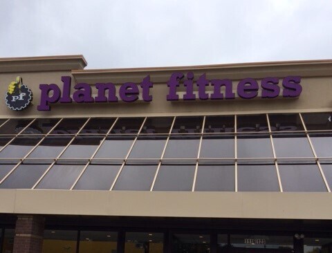 More Photos Of 1116 Eastchester Dr, High Point Unknown For Lease