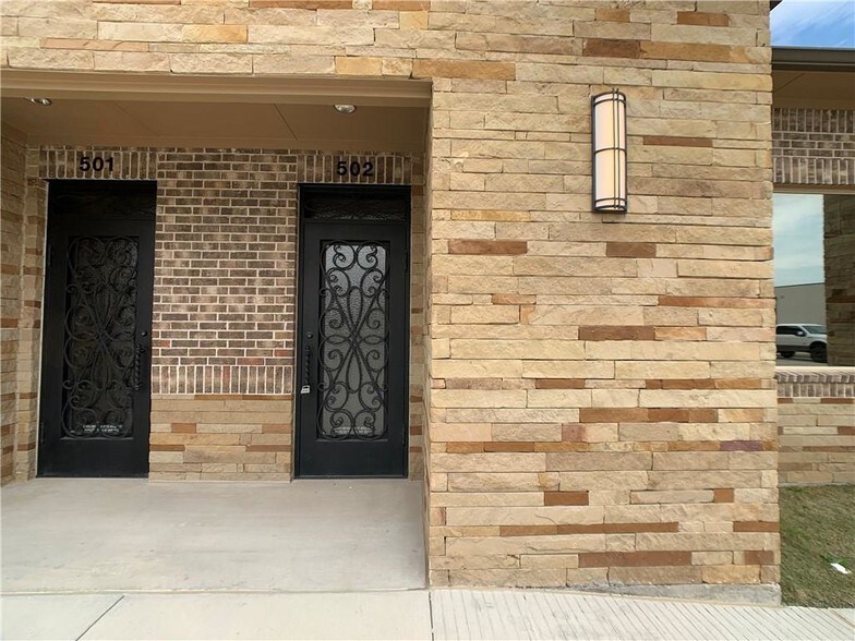 More Photos Of 5899 Preston Rd, Frisco Office For Sale