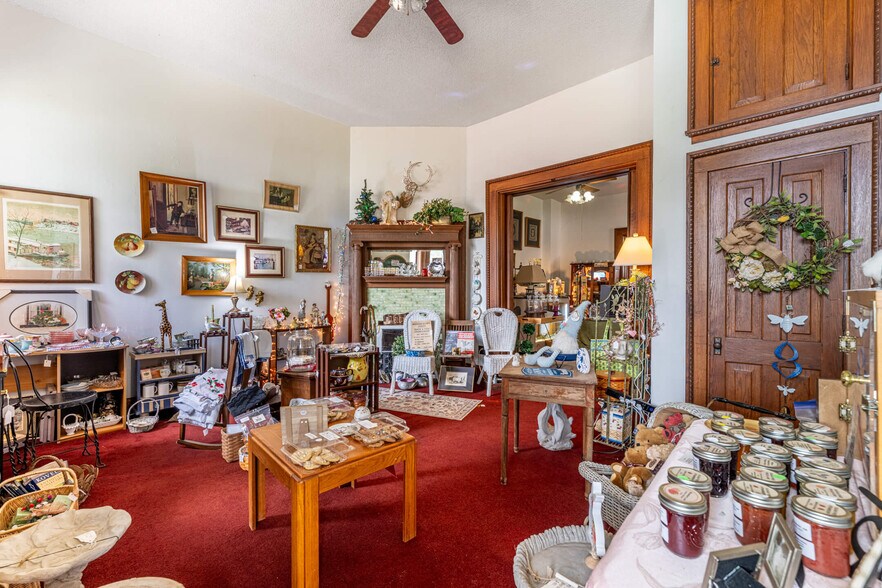 More Photos Of 518 Jackson St, Saint Marys Loft Creative Space For Sale