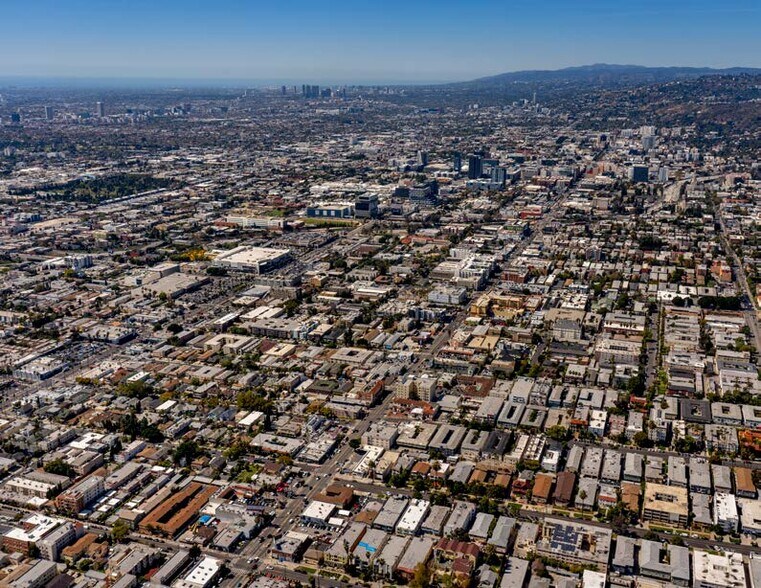 More Photos Of 5201-5205 Hollywood Blvd, Los Angeles Storefront Retail Office For Lease