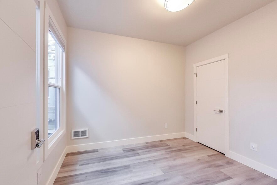 More Photos Of 811-815 Oak St, San Francisco Apartments For Sale