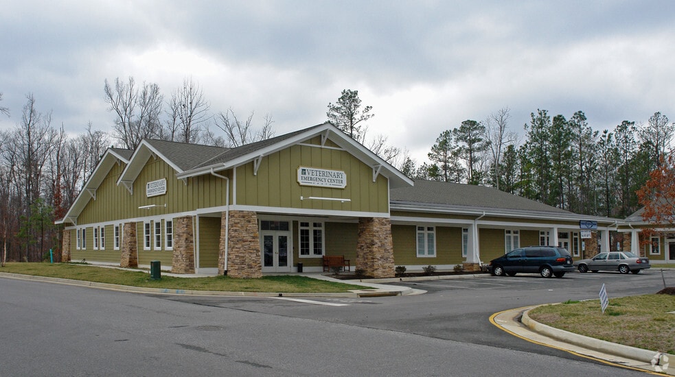 More Photos Of 2436-2460 Colony Crossing Pl, Midlothian Office For Lease