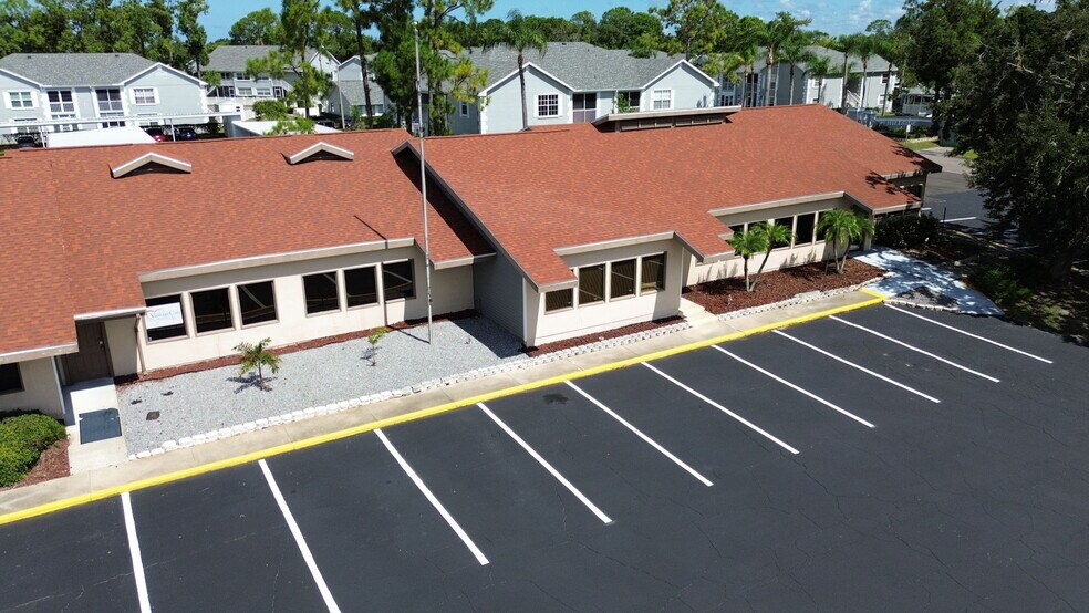 More Photos Of 12029 Majestic Blvd, Hudson Office For Lease