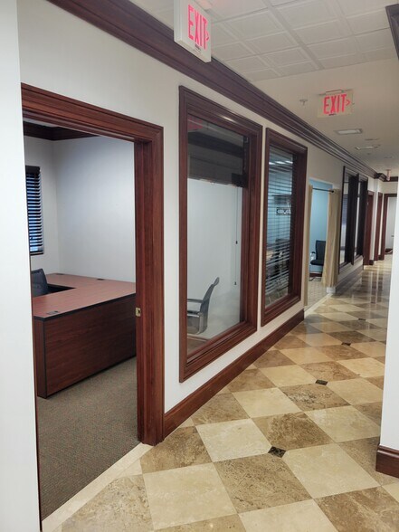 More Photos Of 2949 W Cypress Creek Rd, Fort Lauderdale Loft Creative Space For Sale