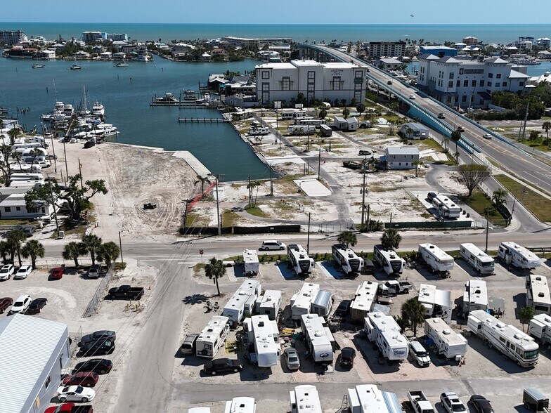 More Photos Of 1100 Main St, Fort Myers Beach Land For Sale