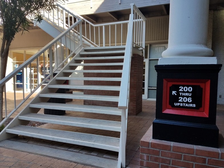 More Photos Of 3601-3719 E Indian School Rd, Phoenix Unknown For Lease