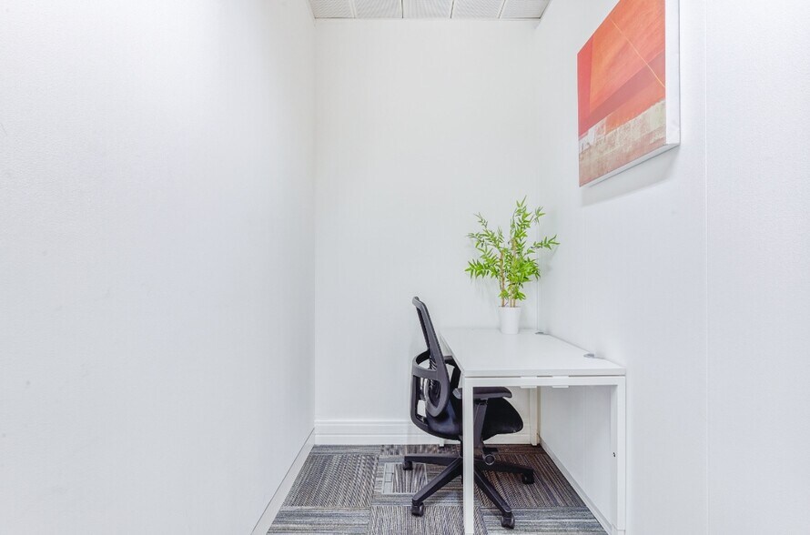 More Photos Of 2 Lansdowne Rd, Croydon Coworking Space