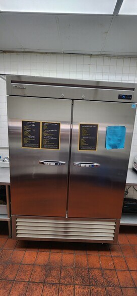 More Photos Of 14225 Jones St, Lavonia Restaurant For Sale