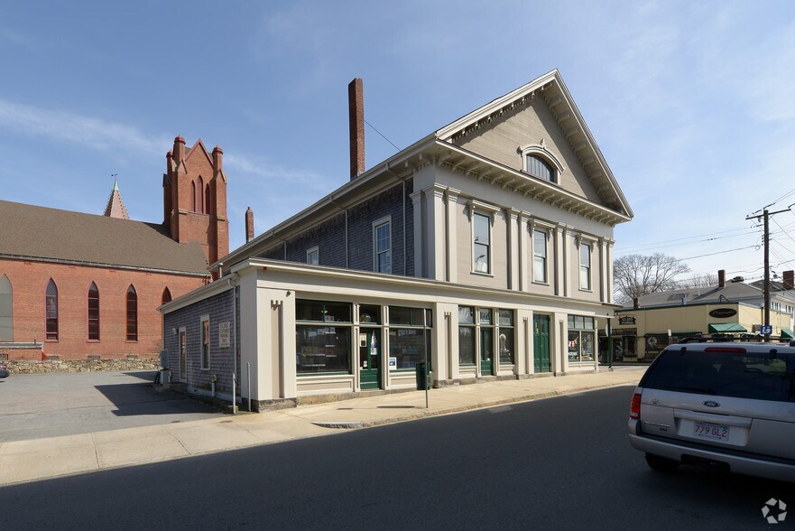 More Photos Of 24 Center St, Fairhaven Storefront For Sale