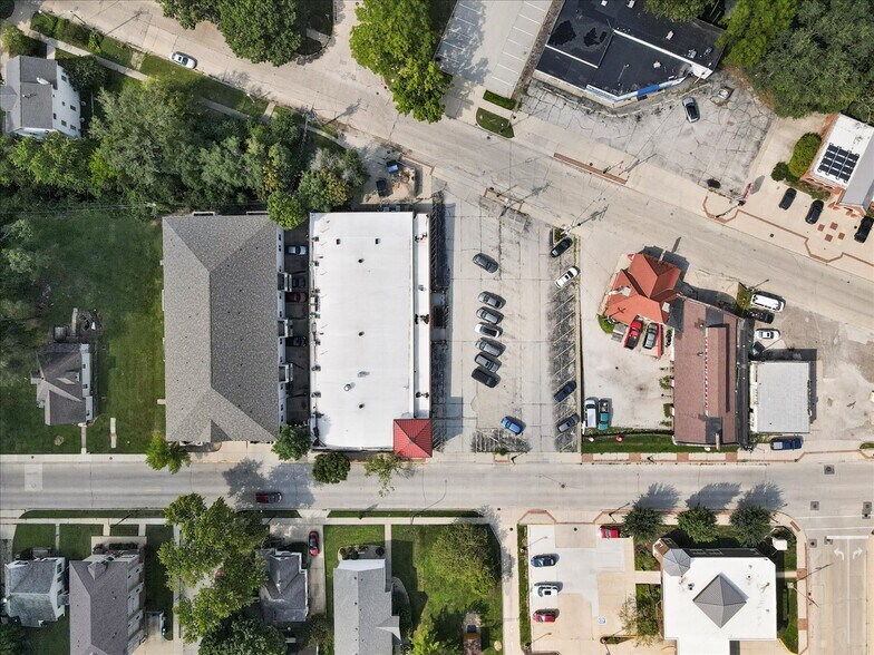 More Photos Of 306 Springfield Ave, Urbana Storefront Retail Office For Sale