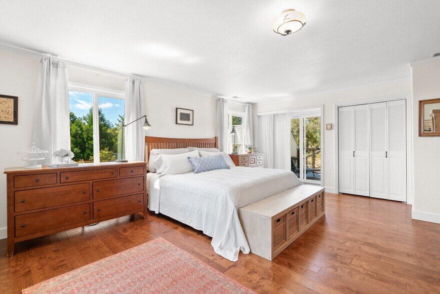 More Photos Of 7919 Empire Grade, Santa Cruz Multifamily For Sale