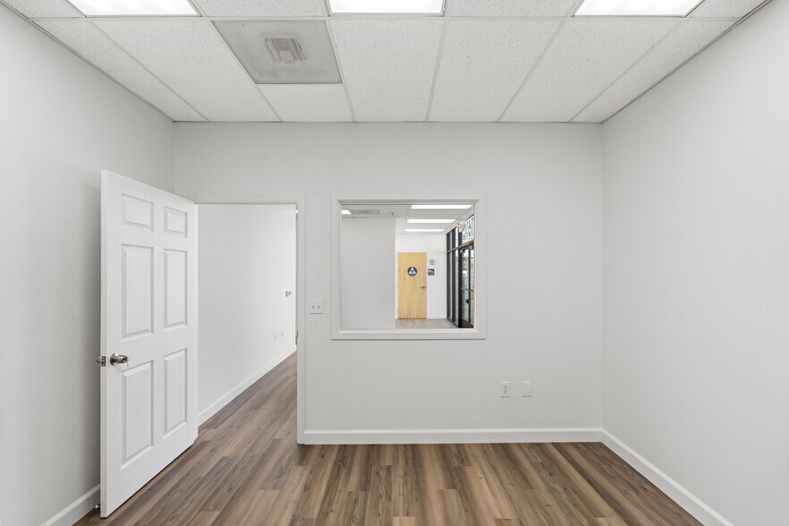 More Photos Of 161 Starlite St, South San Francisco Warehouse For Sale