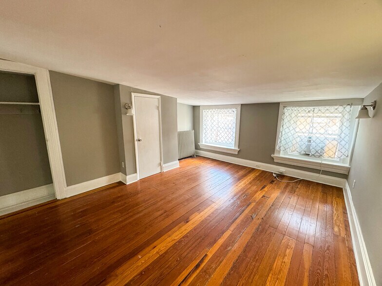 More Photos Of 814 Park Ave, Baltimore Apartments For Sale