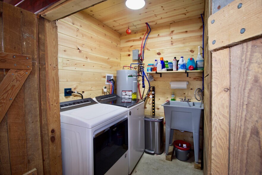 More Photos Of 3476 Fairview Rd, Lewisburg Specialty For Sale