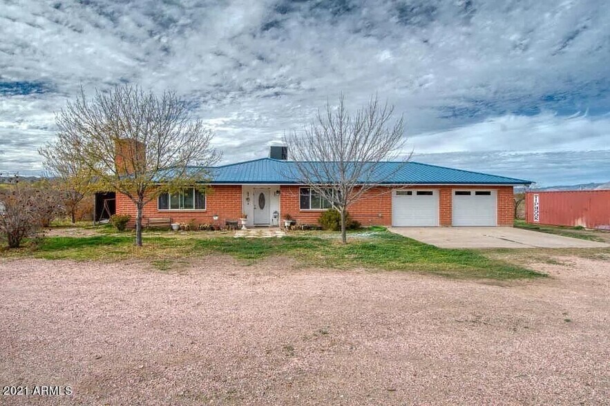 More Photos Of 2046, Winkelman Land For Sale