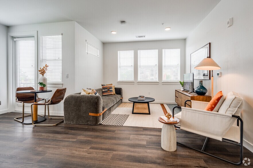 More Photos Of 2405 38th Ave, Greeley Apartments For Lease