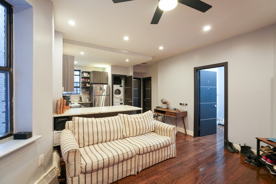 More Photos Of 950-952 Bergen St, Brooklyn Apartments For Sale