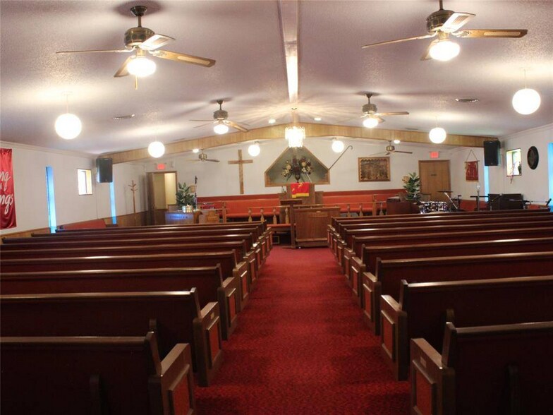 More Photos Of 21177 US Highway 80, Wills Point Religious Facility For Sale