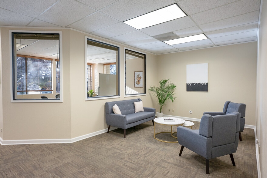 More Photos Of 71 Washington St, Santa Clara Storefront Retail Office For Sale