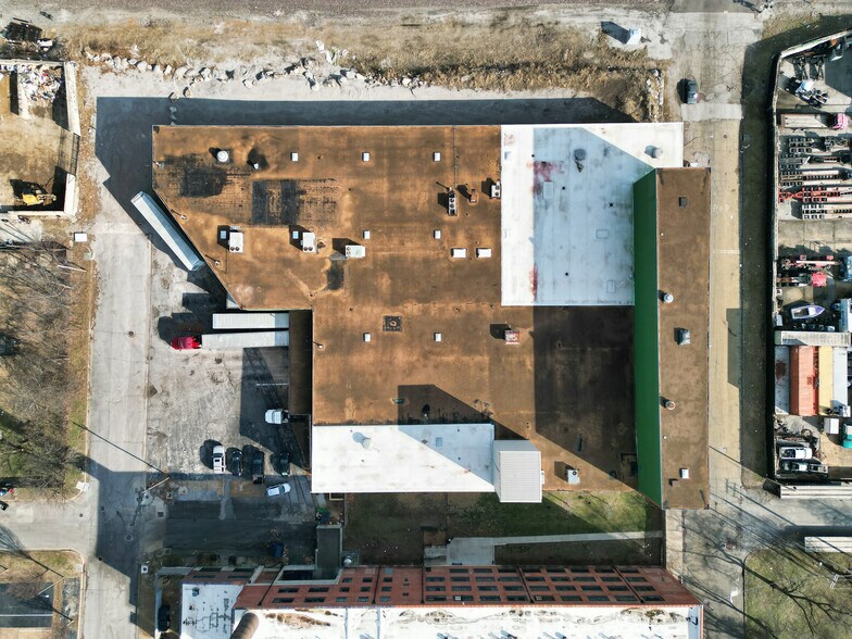 More Photos Of 8029 Michigan Ave, Saint Louis Industrial For Sale