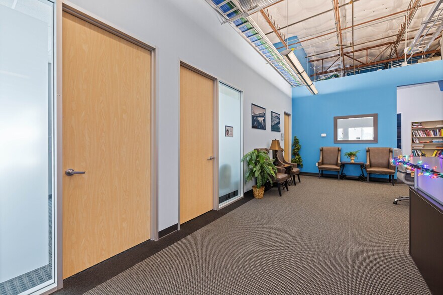 More Photos Of 9300 United Dr, Austin Unknown For Lease