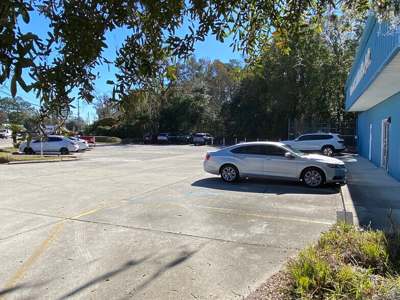 More Photos Of 4580 St Augustine Rd, Jacksonville Warehouse For Sale