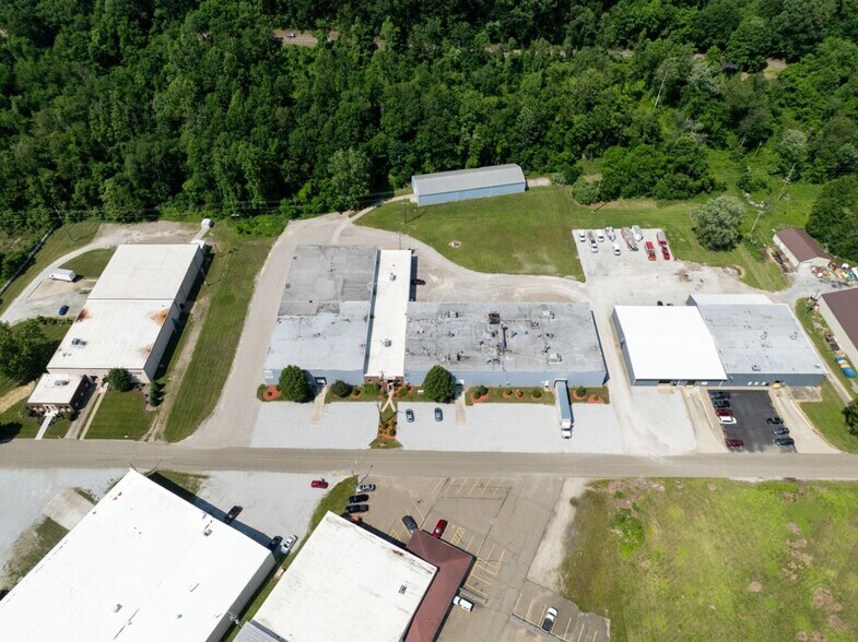 More Photos Of 5539 Gundy Dr, Midvale Industrial For Sale