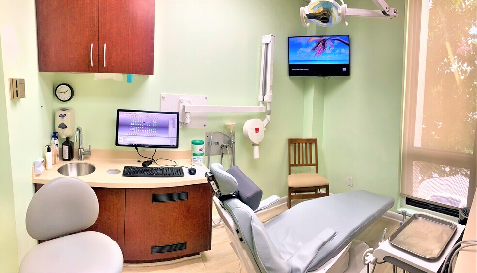 More Photos Of 11125 Rockville Pike, Rockville Medical For Lease