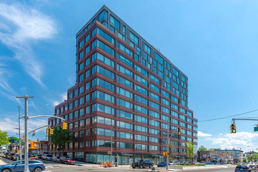 More Photos Of 737 4th Ave, Brooklyn Apartments For Lease
