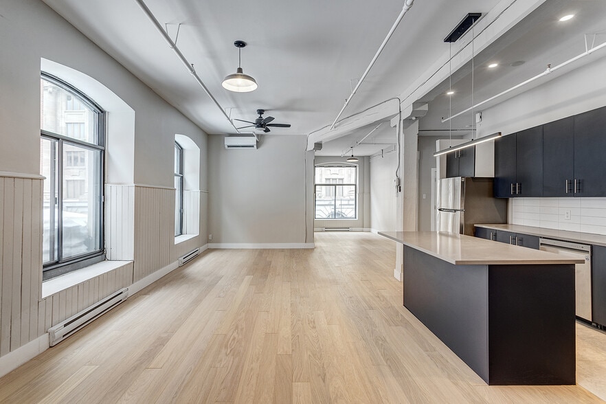 More Photos Of 110-112 Rue McGill, Montréal Apartments For Sale