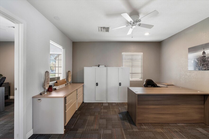 More Photos Of 314 E Thomas Rd, Phoenix Office For Lease