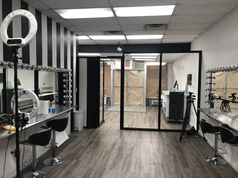 More Photos Of 5611 Bergenline Ave, West New York Storefront Retail Office For Sale