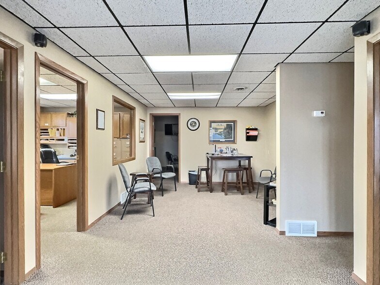 More Photos Of 404 W 1st Ave, Mitchell Land For Sale