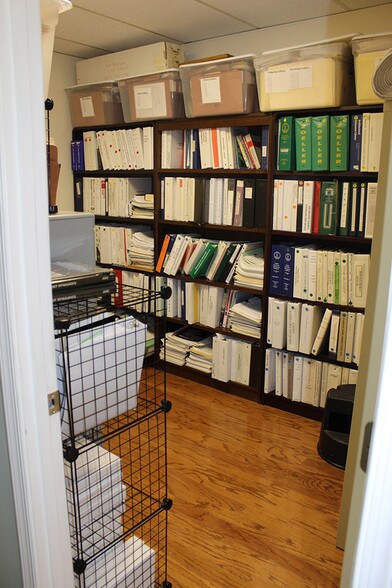 More Photos Of 4248-4250 Chain Bridge Rd, Fairfax Medical For Lease