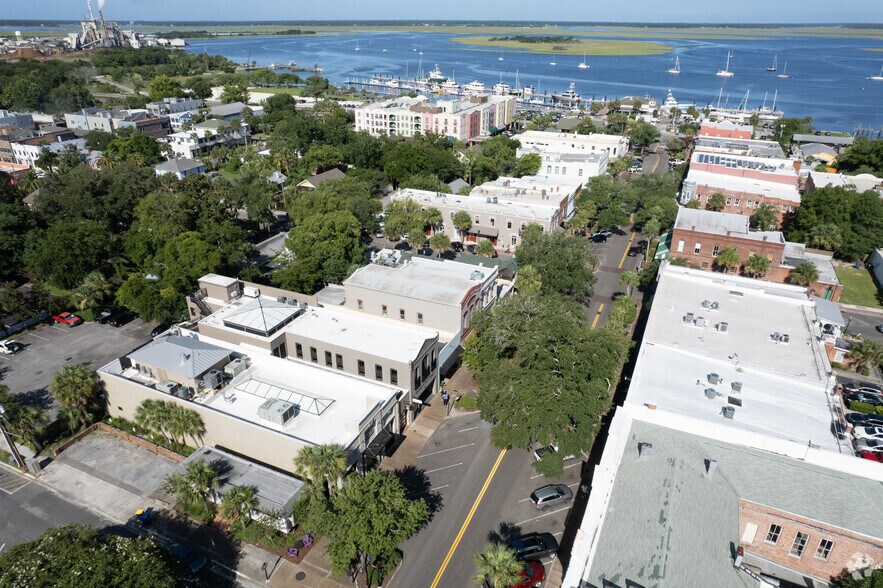 More Photos Of 308 Centre St, Fernandina Beach Storefront Retail Office For Lease