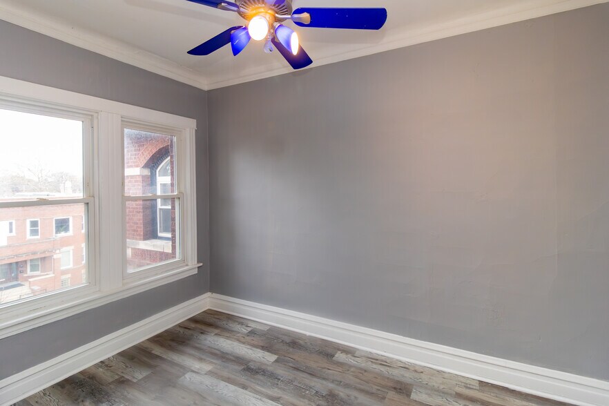 More Photos Of 7304 S Union Ave, Chicago Apartments For Sale