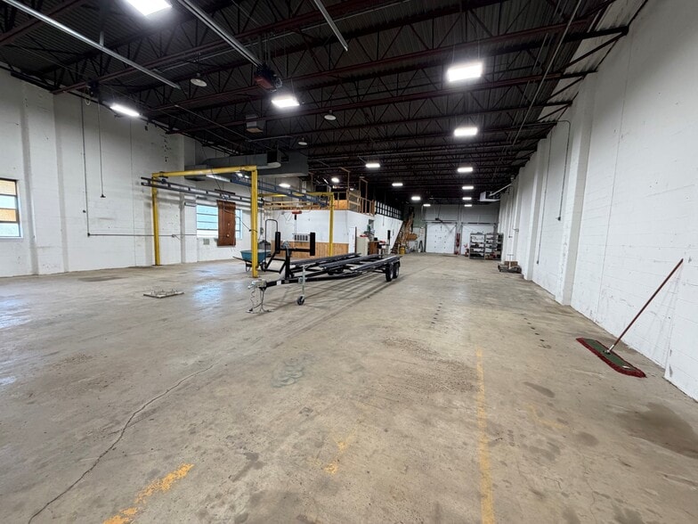 More Photos Of 2054 Drill Ave, Dayton Warehouse For Sale