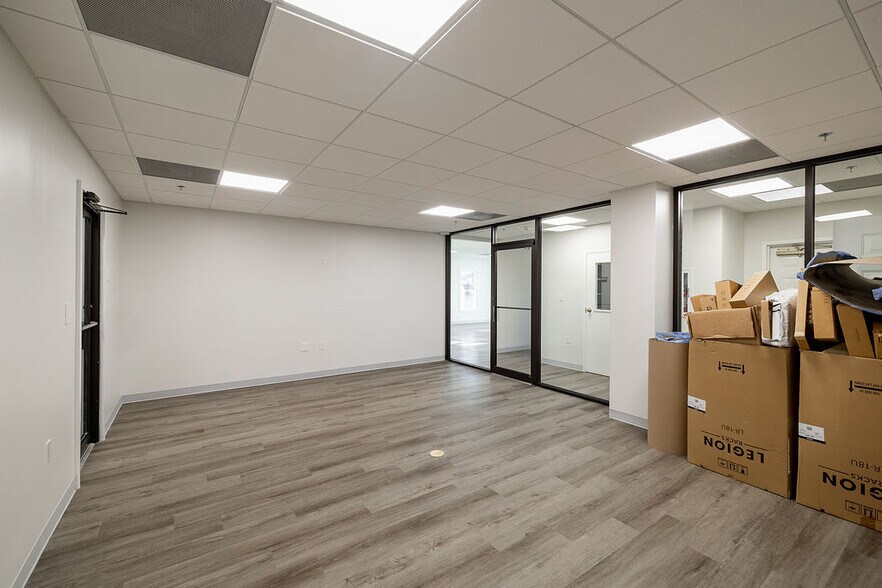 More Photos Of 125 Old Monroe Rd, Athens Office For Lease