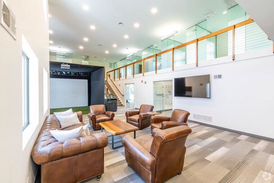 More Photos Of 682 US-202, Bridgewater Office For Sale