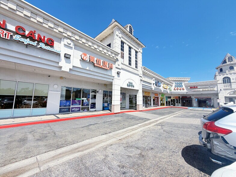 More Photos Of 18407-18463 Colima Rd, Rowland Heights Storefront For Lease