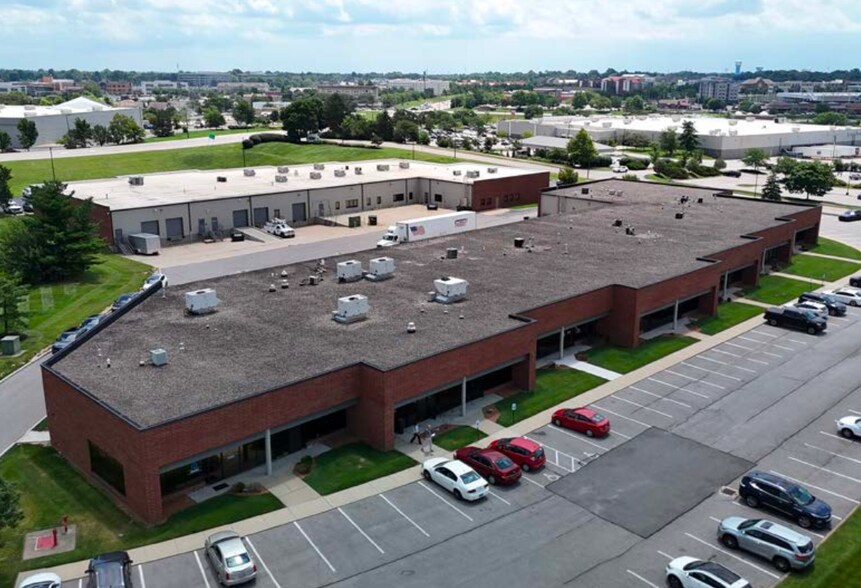 More Photos Of 11 Spiral Dr, Florence Light Distribution For Lease