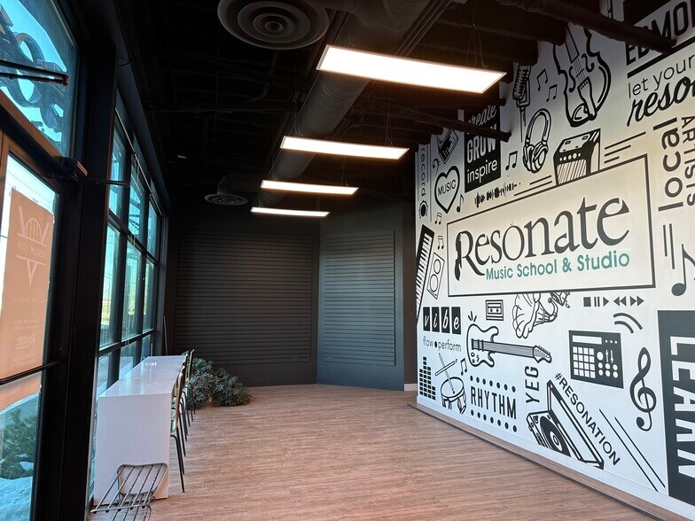 More Photos Of 10939 120th St NW, Edmonton General Retail For Lease