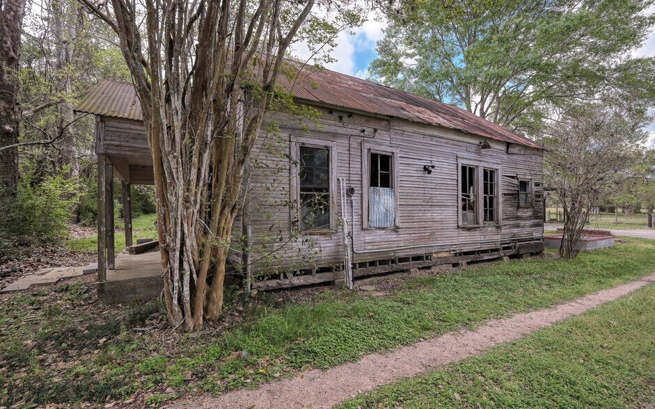 More Photos Of 25945 Kickapoo Rd, Hockley Land For Sale