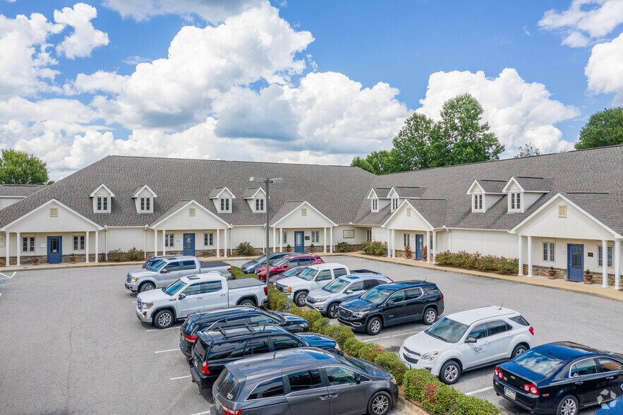 More Photos Of 778 N Dean Rd, Auburn Medical For Lease