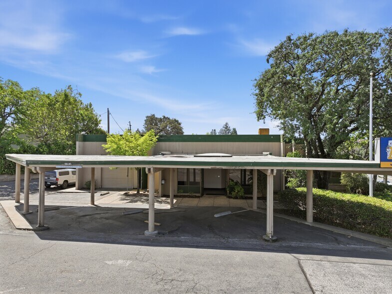 More Photos Of 13170 Lincoln Way, Auburn Office For Sale