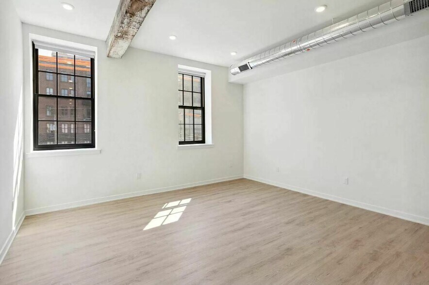 More Photos Of 500 N 13th St, Philadelphia Multifamily For Sale